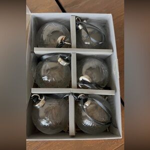 Brand New Pottery Barn Christmas Embossed Mercury Glass Holiday Ornaments set 6